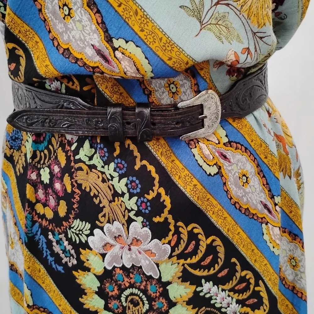 SILVER CREEK HAND TOOLED LEATHER HEART BELT